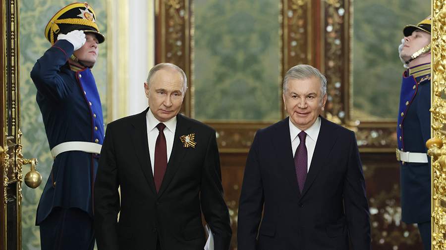 ПЕРЕГОВОРЫ ВЛАДИМИР ПУТИН ВСТРЕТИЛСЯ С ГЛАВОЙ УЗБЕКИСТАНА Президент России Владимир Путин провел переговоры с лидером Узбекистана Шавкатом Мирзиеевым в Кремле. Мирзиеев прибыл в Москву 8 мая для участия в мероприятиях, посвященных Дню Победы. В пятницу, 8 мая, президент Узбекистана присутствовал вместе с другими зарубежными лидерами на параде Победы на Красной площади. Фото: РИА Новости / Михаил Метцель #аврорамедиа_россия Telegram-экосистема АВРОРА МЕДИА МЕДИА НОВОСТИ РЕГИОН ЛАЙФ СПОРТ ГЕРЛЗ ХАЙТЕК ПЕРСОНЫ ИНСАЙД КРИМИНАЛ МОЛОДОСТЬ LIVE АВРОРА МЕДИА YOUTUBE RUTUBE
