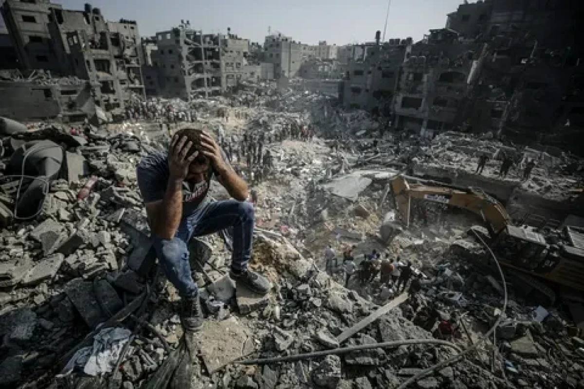 Al Jazeera: По меньшей мере 71 человек погиб в течение последних суток в секторе Газа в результате ударов армии Израиля.