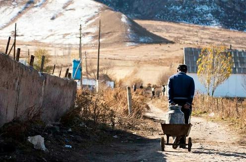 В 2024 году уровень бедности в Кыргызстане снизился до 25,7% — это на 4,1 процентных пункта меньше по сравнению с предыдущим годом. Подробнее в цифрах на нашем сайте