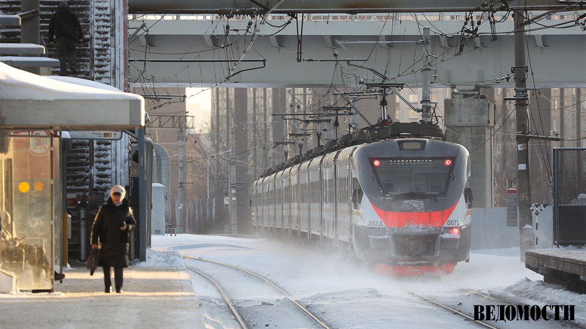 Россия и Белоруссия в апреле запустят электрички между Смоленском Оршей и Витебском сообщил министр транспорта РФ Андрей Никитин по итогам заседания союзного Совета министров Все документы готовы остается решение за президентами отметил он В дальнейшем рассматриваются и другие маршруты электричек включая направления Великие Луки Витебск Великие Луки Полоцк и Брянск Гомель Особенностью нового сообщения станет отсутствие пересадок а также сохранение льгот и права на бесплатный проезд на всем протяжении маршрута в обеих странах Telegram Max