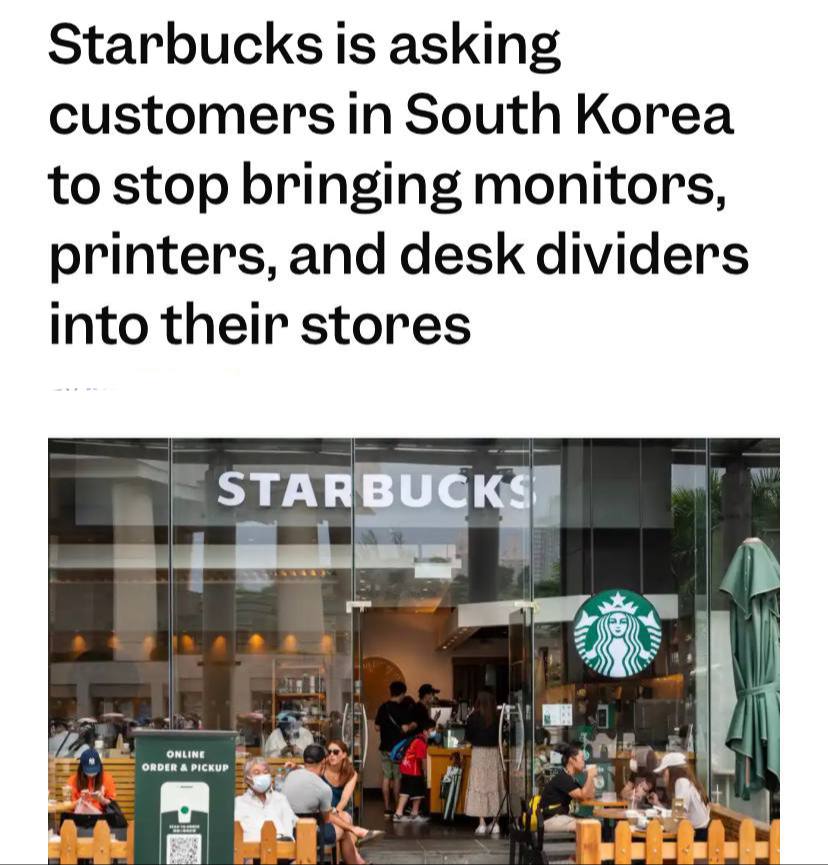 В Южной Корее Starbucks столкнулась с проблемой, когда некоторые клиенты используют кофейни как частные офисы, принося настольные компьютеры, принтеры и перегородки, что ограничивает места для других.   Чтобы решить это, компания ввела новую политику: громоздкое оборудование запрещено, а посетителей просят освобождать столы и не занимать их надолго, если они предназначены для нескольких человек.   Тенденция длительной работы в кафе, известная как «cagongjok», особенно распространена в Сеуле, где на каждом углу есть кофейни.   Южная Корея это третий по величине рынок Starbucks, однако продажи сети падают шестой квартал подряд, а акции снизились на 18% за последние полгода. #рынки   Постмаркетинг. Подпишись — ибо грядет!