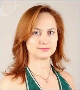 Жестоко убитая неизвестным в Дзержинске Наталья Анисимова работала в управлении соцзащиты населения при администрации города.  Она занимала должность ведущего специалиста отдела назначения мер соцподдержки. Коллеги женщины пишут, что она была трудолюбивым, улыбчивым, жизнерадостным человеком, активным участником общественной жизни, любила спорт и искусство.   «Ее доброта, отзывчивость и искренность оставили теплые воспоминания в сердцах всех, кто с ней работал. Коллектив управления выражает искренние соболезнования семье Натальи» – написали коллеги Натальи.    Что еще случилось в Нижнем?