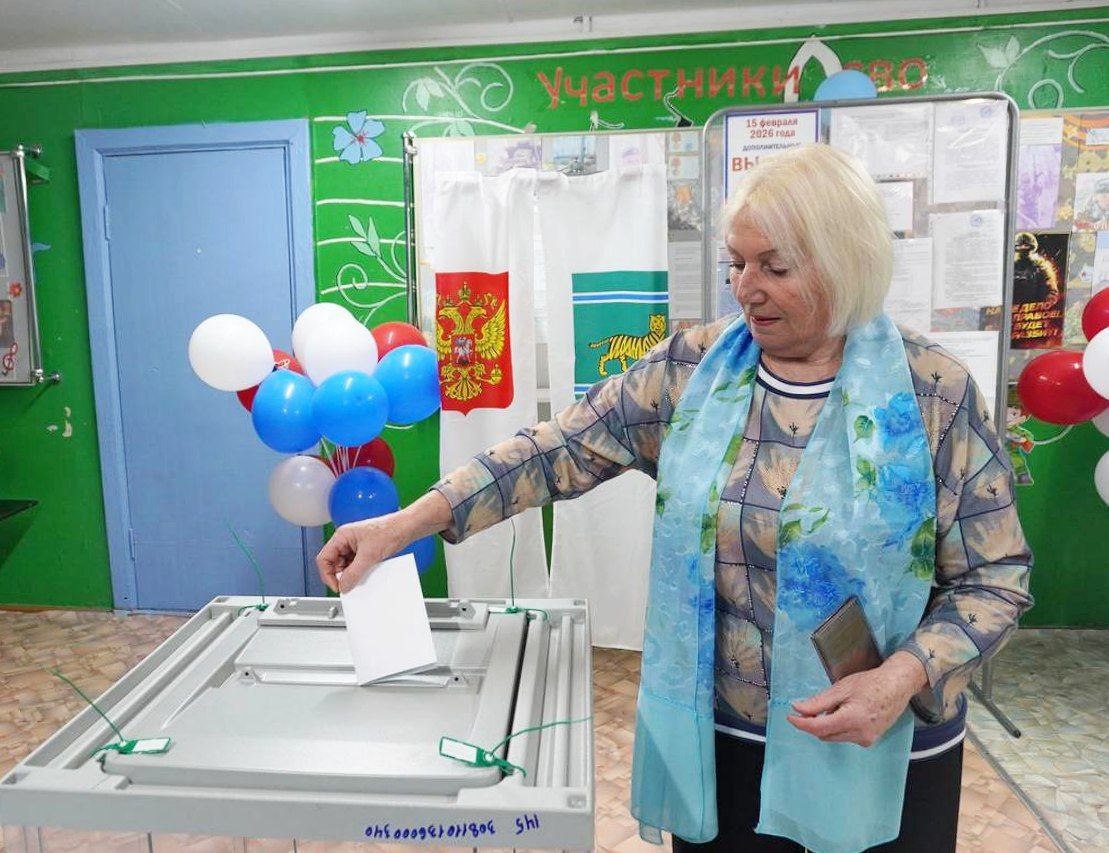 Эксперты Независимого общественного мониторинга рассказали о ходе муниципальных выборов в Архангельской области Еврейской автономной области Республике Карелия и Алтайском крае организованных 15 февраля На текущий час избирательный процесс проходит без нарушений Подробнее в обзоре НОМ Фото голосование на муниципальных выборах в ЕАО