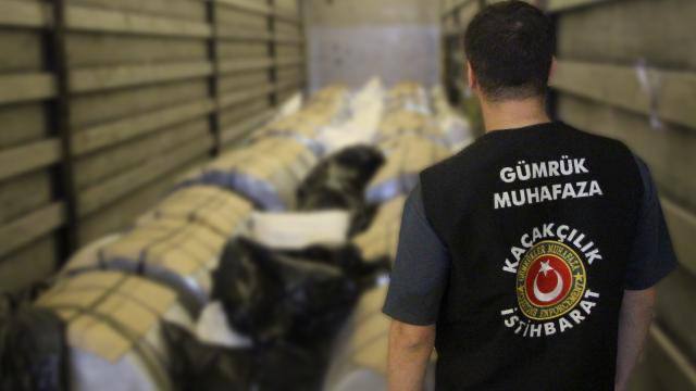 В ходе операции на таможенных пунктах Капыкуле и Ипсала было изъято 525 килограммов наркотиков Общая рыночная стоимость составляет примерно 319 миллионов 844 тысячи турецких лир