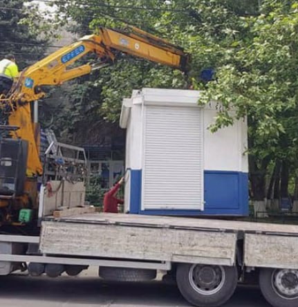 В Ростове началась проверка торговых киосков на центральных улицах города.