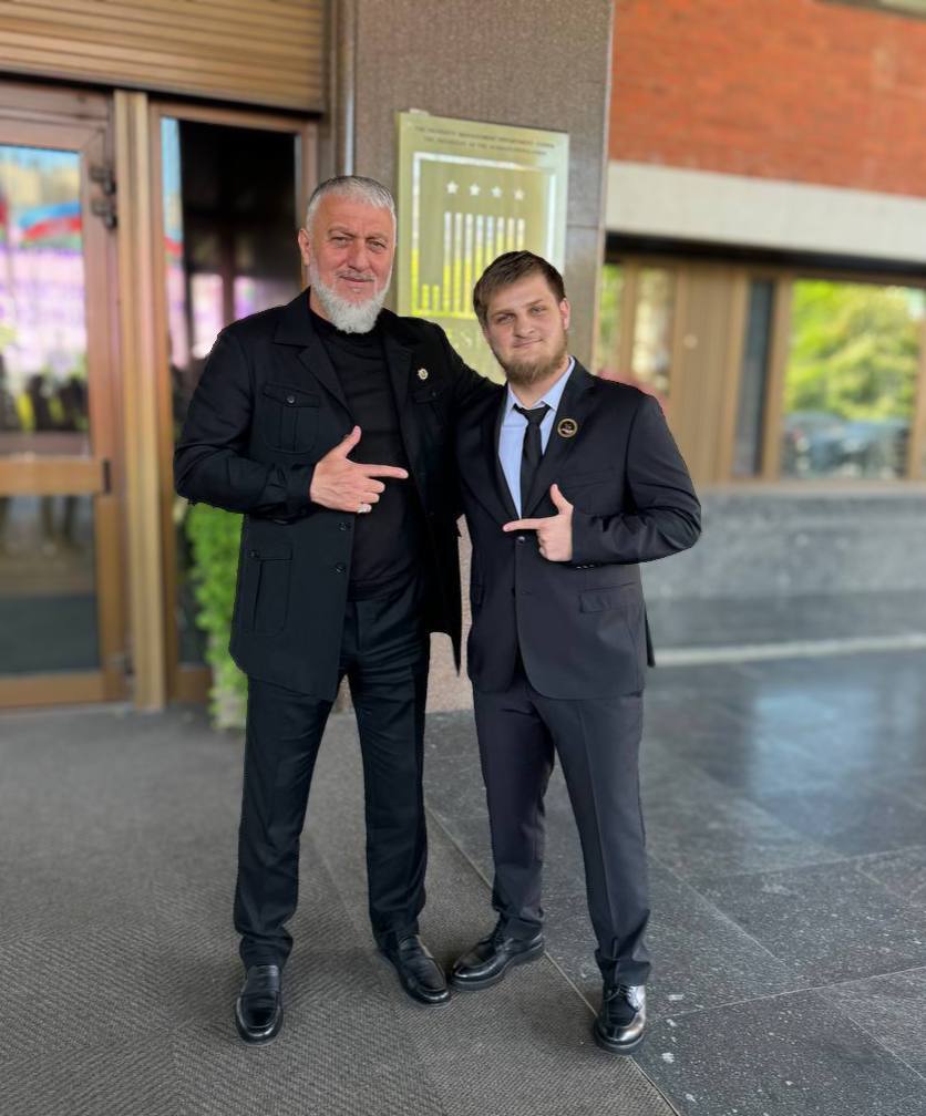 Я от всей души поздравляю моего ДОРОГОГО ПЛЕМЯННИКА АХМАТА КАДЫРОВА с назначением на должность исполняющего обязанности заместителя Председателя Правительства ЧР министра ЧР по физической культуре и спорту Отмечу что ДОРОГОЙ ПЛЕМЯННИК является всесторонне образованным и грамотным руководителем Несмотря на молодой возраст он демонстрирует высокий профессионализм в реализации поставленных задач Так АХМАТУ удалось за короткий срок вывести работу министерства ЧР по физической культуре и спорту на качественно новый уровень Уверен что он и дальше будет самоотверженно трудиться на благо народа и республики Желаю ДОРОГОМУ ПЛЕМЯННИКУ крепкого здоровья благополучия удачи и успехов ДАЛА тIаьхье беркате йойла АХМАТ СИЛА АЛЛАХУ АКБАР Кадыров Делимханов Россия Чечня