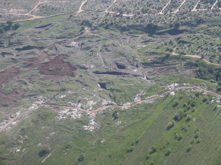 В Волгоградской области штрафы за эконарушения превысили 6 миллионов В Волгоградской области подвели итоги экологической надзорной деятельности в 2025 году Как рассказали Волжский ру в комитете природных ресурсов лесного хозяйства и экологии сумма взысканных штрафов за нарушение природоохранного законодательства достигла 6 3 миллиона рублей В списке самых частых нарушений несанкционированные свалки на территории муниципальных районов и сброс отходов с грузовых автомобилей Для более эффективного контроля госэкоинспекторы стали чаще применять БПЛА с их помощью выявили почти 40 мест складирования отходов и привлекли к административной виновных Подробнее на Волжский ру   www volzsky ru index php wx 16 wx2 82366 ВолжскийРу волжский vlz