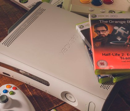 Для Android выпустили эмулятор aX360e позволяет запускать игры от Xbox 360 В магазине Google Play появился эмулятор Xbox 360 под названием aX360e сообщает Android Authority Разработка основана на эмуляторе Xenia который работает только на Windows и Linux По сути aX360e это неофициальный Android порт Xenia Автором проекта выступает разработчик с ником aenu который также отвечает за представленный ранее эмулятор aPS3e