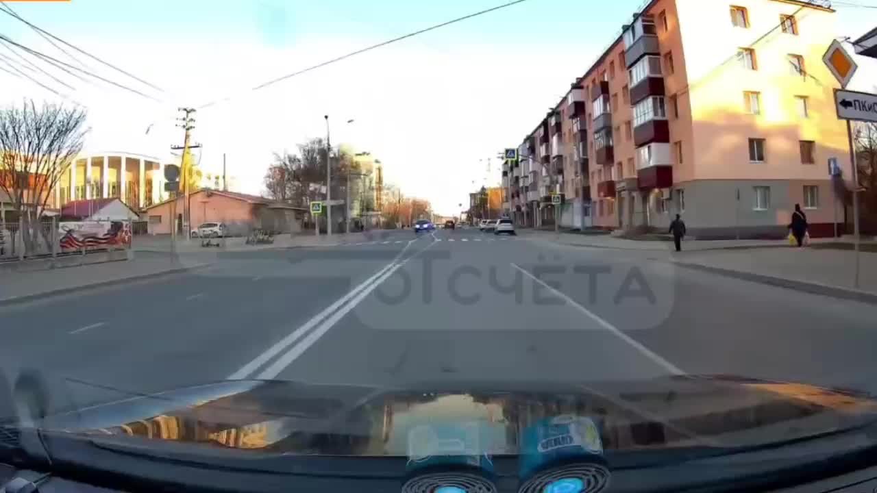 ДТП с участием легковушки и трактора в Новокузнецком округе: женщина-водитель госпитализирована
