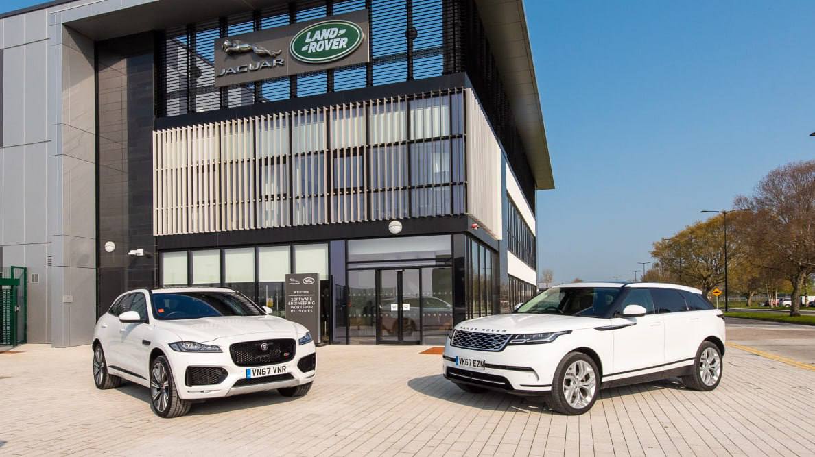 Кибератака на Jaguar Land Rover принесла рекордные убытки Кибератака привела к рекордным убыткам в 2 5 млрд долларов Атака затронула 5 тысяч организаций по всей Великобритании и стала самым разрушительным киберсобытием в истории страны Восстановление нарушенных процессов продолжается уже полтора месяца autonews youtube
