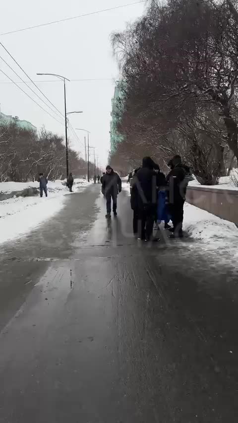 В Мурманске заблокирован митинг против губернатора Чибиса