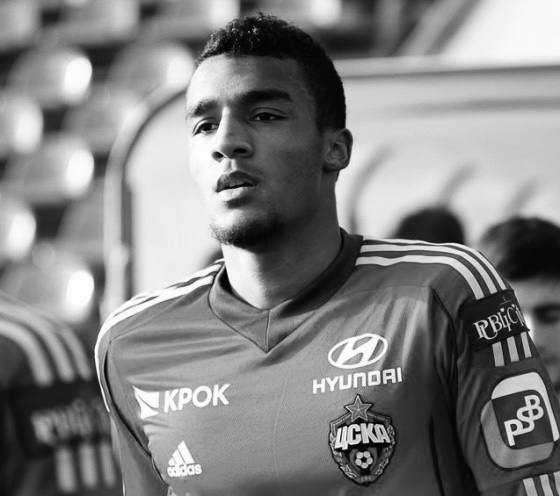 Футболиста Лайонела Адамса на которого ранее напали 10 человек нашли мертвым Как сообщает Mash на спорте он выпал из окна в Звенигороде мать спортсмена говорит об убийстве Фото ПФК ЦСКА Подписаться на MSK1 Подарить буст