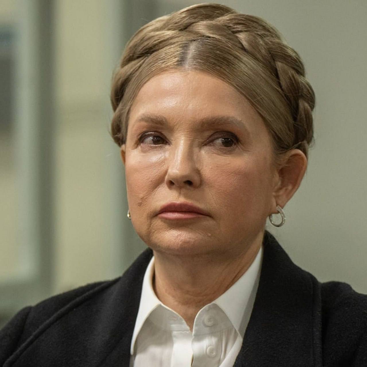 Юлия Тимошенко объявлена в международный розыск а с декабря 2025 года заочно арестована в России сообщает Генпрокуратура Её заочно обвинили в распространении фейков о российской армии Подписаться на Москва 24 Наши каналы Новости в MAX