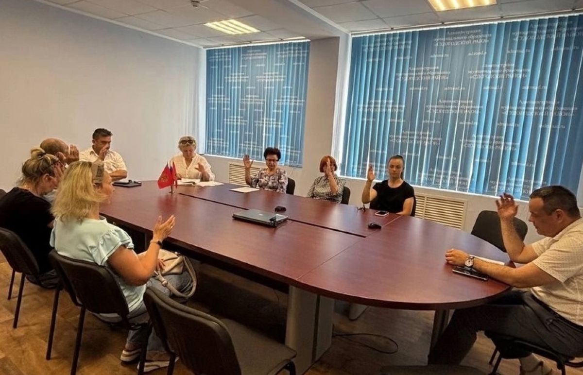 В одном из районов Владимирской области утвердили дату выборов депутатов Весь Судогодский район разделен на 20 избирательных округов, от каждого из которых будет избран один депутат. ↗ Прислать новость Подписаться