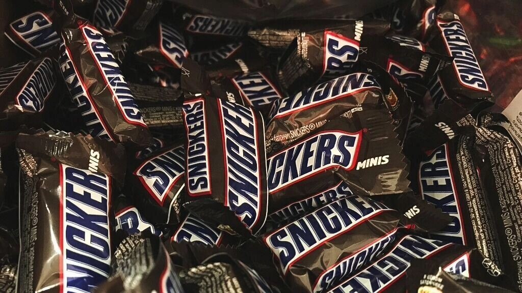 Сеть магазинов Верный с января 2026 года сократила ассортимент Mars из за завышенных закупочных цен В феврале производитель планировал повысить отпускные цены на батончики и конфеты на 4 5 9 Из за неподходящих условий в 2025 году закупки у Mars приостанавливал также владелец Пятёрочки и Перекрёстка vc ru retail 2742822