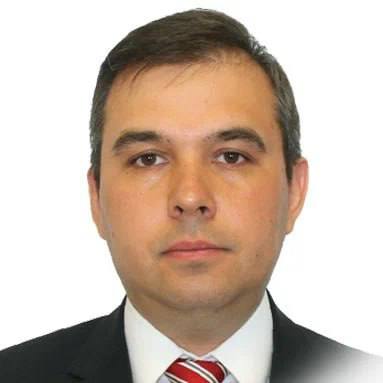 Новым главврачом Республиканского онкодиспансера РТ назначен Марат Мухамадеев Об этом сообщает пресс служба РКОД Ранее он возглавлял ГАУЗ РТ Больница скорой медицинской помощи а также был главврачом Набережночелнинского филиала Республиканского клинического онкологического диспансера МЗ РТ KazanFirst   в бот