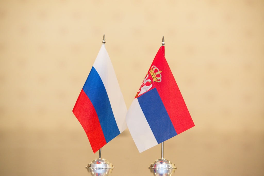 Отделение Российского исторического общества открылось в Сербии Учредительное заседание отделения Российского исторического общества РИО состоялось в Сербии сообщает РИА Новости Его участники собрались в Белграде накануне 26 октября Совет отделения возглавил Александр Вулин который ранее занимал пост заместителя главы сербского правительства