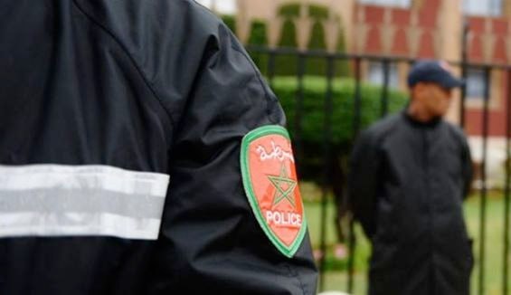В аэропорту города Касабланка марокканские силовики задержали гражданина России объявленного в международный розыск Национальным центральным бюро Интерпола в Москве СМИ Мужчина прибыл в Касабланку из Мавритании После задержания власти Марокко начали процедуру его экстрадиции в Россию где мужчину обвиняют в участии в террористической организации Местные СМИ сообщают что бюро Интерпола в Рабате уже направило официальное уведомление российским коллегам Африканская инициатива Подписаться