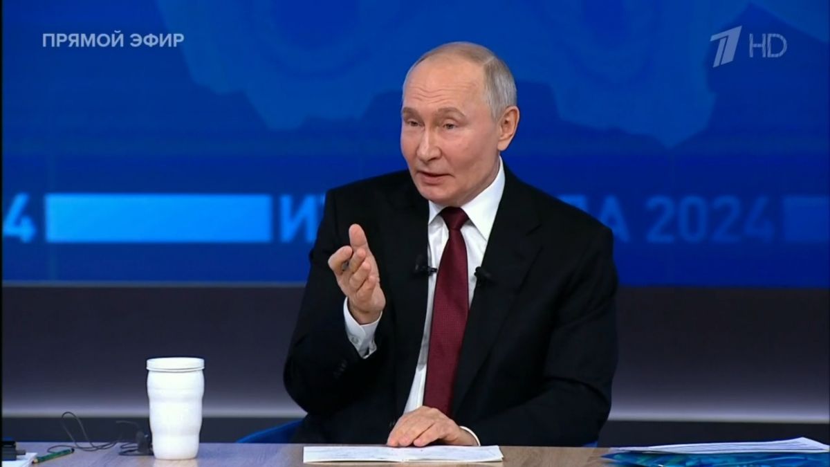 Путин: для регионов с низкой рождаемостью введут новую программу поддержки     Учитывать будут коэффициент рождаемости ниже 1,41%. Объем финансирования может составить более 75 млрд рублей на ближайшие годы.  ↗  Прислать новость   Подписаться