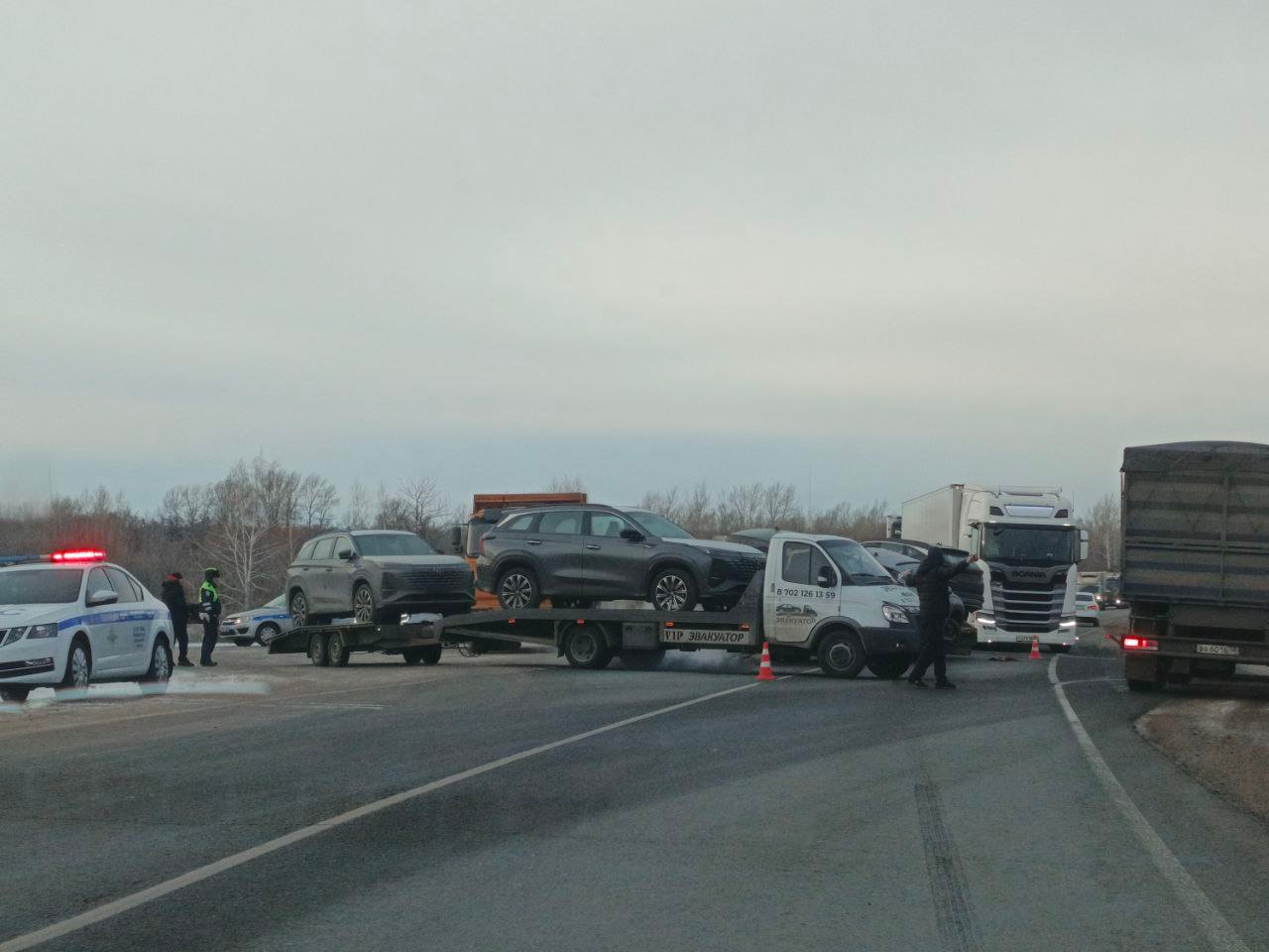 Автовоз попал в ДТП, Оренбург- Бузулук, недалеко от Бузулука