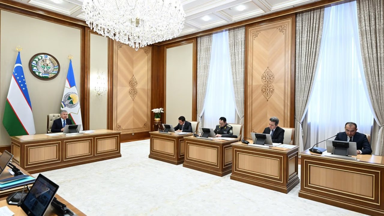 Первый узбекский спутник Мирзо Улугбек может быть запущен в космос в 2028 году Шавкат Мирзиёев ознакомился с презентацией о начальных этапах работ по запуску в космос искусственного спутника и подготовке первого узбекского космонавта uznews uz ru news 107401 uznews