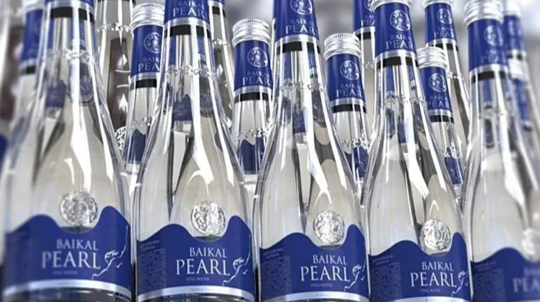 Роспотребнадзор заблокировал продажу 112 тысяч бутылок воды Baikal pearl Продукция названа потенциально небезопасной Подписаться Написать нам Max