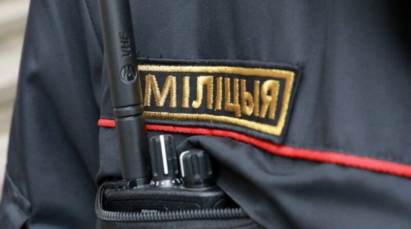 За пять месяцев в Гродненской области изъято почти 24 кг наркотиков и 2 кг психотропов Начальник управления, Владимир Васько, отметил, что большинство преступлений, связанных с наркотиками ст. 328 УК , совершается через интернет. В период с января по май в регионе были пресечены действия двух интернет-магазинов, занимавшихся продажей наркотиков по всей Беларуси. Задержано 25 закладчиков. Владимир Васько подчеркнул, что особое внимание уделяется профилактике наркомании среди детей и подростков. В этом году были выявлены двое несовершеннолетних, занимавшихся закладкой наркотиков. Им грозит до 20 лет лишения свободы. Обр.связь ТГ ВК YouTube Inst