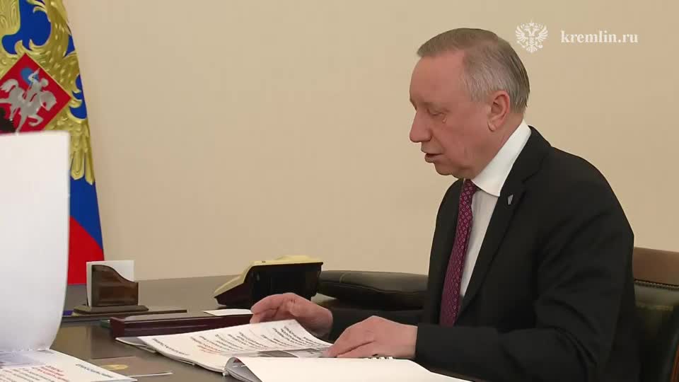 Путин обсудил с Бегловым реализацию городских проектов в Петербурге