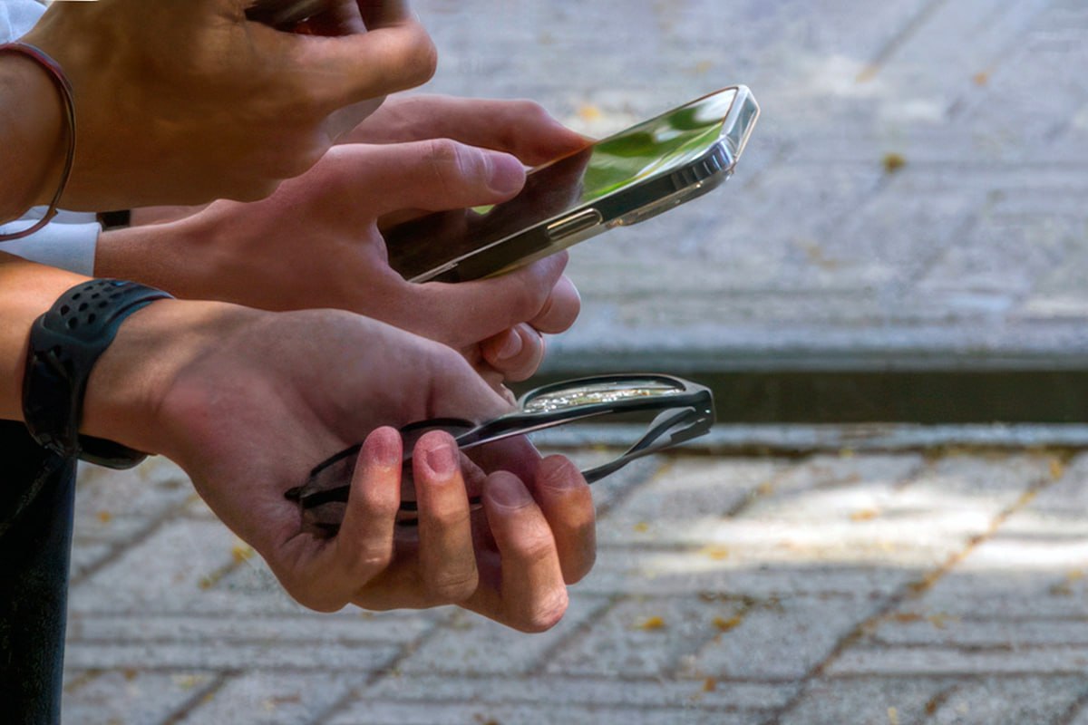 Почти 300 тысяч южноуральцев воспользовались Госключом в прошлом году В Челябинской области продолжает расти число жителей которые получают государственные услуги в электронном виде и используют технологию мобильной электронной подписи Госключ Как рассказал министр информационных технологий связи и цифрового развития региона Игорь Фетисов за 2025 год в Челябинской области выдали более 23 тысяч цифровых подписей примерно в четыре раза больше чем в 2024 м Всего в 2025 году 298 тысяч человек воспользовались Госключом для дистанционной подписи заявлений и документов при получении государственных муниципальных и коммерческих услуг   t me chgub