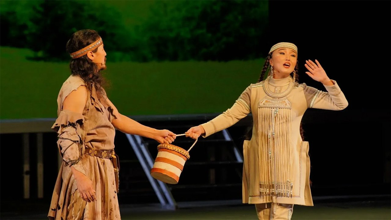 Три театра из Якутии представили национальный эпос Олонхо вечное эхо Евразии в Казани Подробнее по ссылке на нашем сайте gtrksakha ru Подписаться