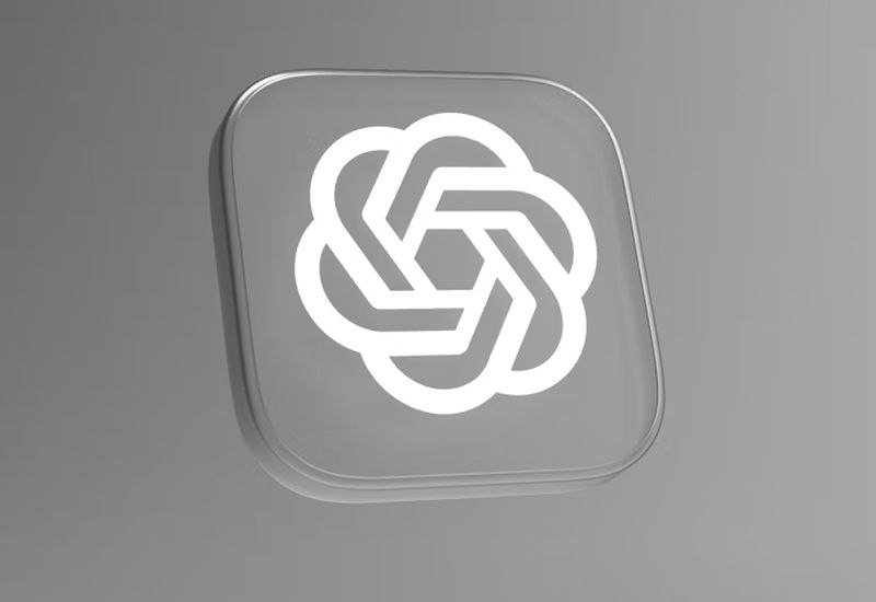 OpenAI планирует значительно увеличить свои расходы на инфраструктуру ожидая потратить 115 миллиардов в период с 2025 по 2029 годы Это втрое больше изначально запланированных 35 миллиардов Как сообщает издание The Information основная часть расходов связана с арендой дата центров и электроэнергией Для снижения затрат компания собирается разрабатывать собственные чипы и строить новые ЦОД Прогнозы на ближайшие годы показывают рост расходов 8 миллиардов в 2025 году более 17 миллиардов в 2026 35 миллиардов в 2027 и 45 миллиардов в 2028 году В общей сложности OpenAI намерена инвестировать не менее 150 миллиардов в развитие своей вычислительной инфраструктуры до 2030 года Источник изображения Unsplash Дима Соломин Unlim AI