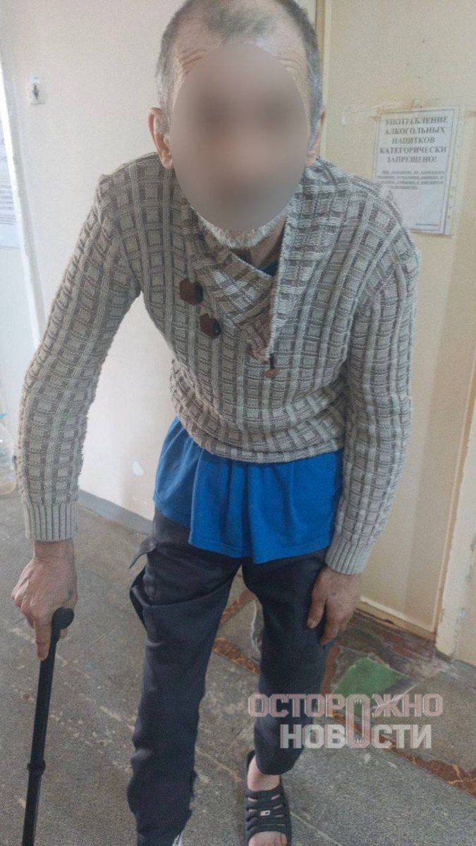 Негодного к службе мужчину из Башкирии снова бросили в бой вскоре после тяжёлого ранения Он пропал без вести 59 летний житель Салавата подписал контракт в марте 2025 года поддавшись на уговоры работодателя Его отправили служить несмотря на наличие перелома спины В мае мужчина получил минно взрывную травму и был отправлен на лечение По словам дочери бойца тому не выплатили деньги по ранению и отобрали банковские карточки В августе Сергея Зуйкова без прохождения военно врачебной комиссии вернули на фронт Тогда он в последний раз связался с дочерью а два месяца спустя был признан пропавшим без вести По словам адвоката которого наняла семья мужчины у Сергея был паралич левой руки но его всё равно бросили на штурм Задонатить через бота Patreon