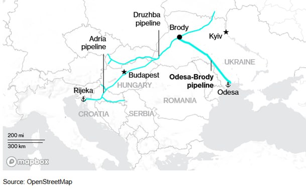 Компания MOL хочет возродить нефтепровод «Одесса-Броды», как альтернативу «Дружбы» Венгерская нефтяная компания MOL Nyrt. хочет получить доступ к нефтепроводу «Одесса-Броды», который проходит от украинского порта на Черном море до границы страны с Польшей, что, по замыслу ее руководства, позволит диверсифицировать пути нефтяных поставок. По заявлению старшего вице-президента MOL Сабольча Пал Сабо, это даст ей возможность получать морские поставки от других мировых производителей. Затем нефть можно было бы направить в Венгрию через южную ветку «Дружба», по которой в настоящее время поставляется российская нефть в страну и которая соединяется с «Одесса-Броды» недалеко от украинско-польской границы. MOL хочет, чтобы ЕС также принял участие в «оживлении» нефтепровода «Одесса-Броды», который, станет «альтернативой российской нефти и для Сербии». Очередной этап завиральной идеи по оживлению нефтепровода от MOL, которая вряд ли не понимает, что в настоящее время данный проект нереализуем. Во-первых, это невозможно в условиях военных действий и постоянных атак на одесский порт. Во-вторых, нефтепровод давно уже не работает и его реанимация требует многомиллиардных затрат, которые непонятно где брать. Скорее стоит рассматривать эту историю, как попытку венгров негодными средствами добиться лояльности ЕС в условиях противостояния между Орбаном и Брюсселем.