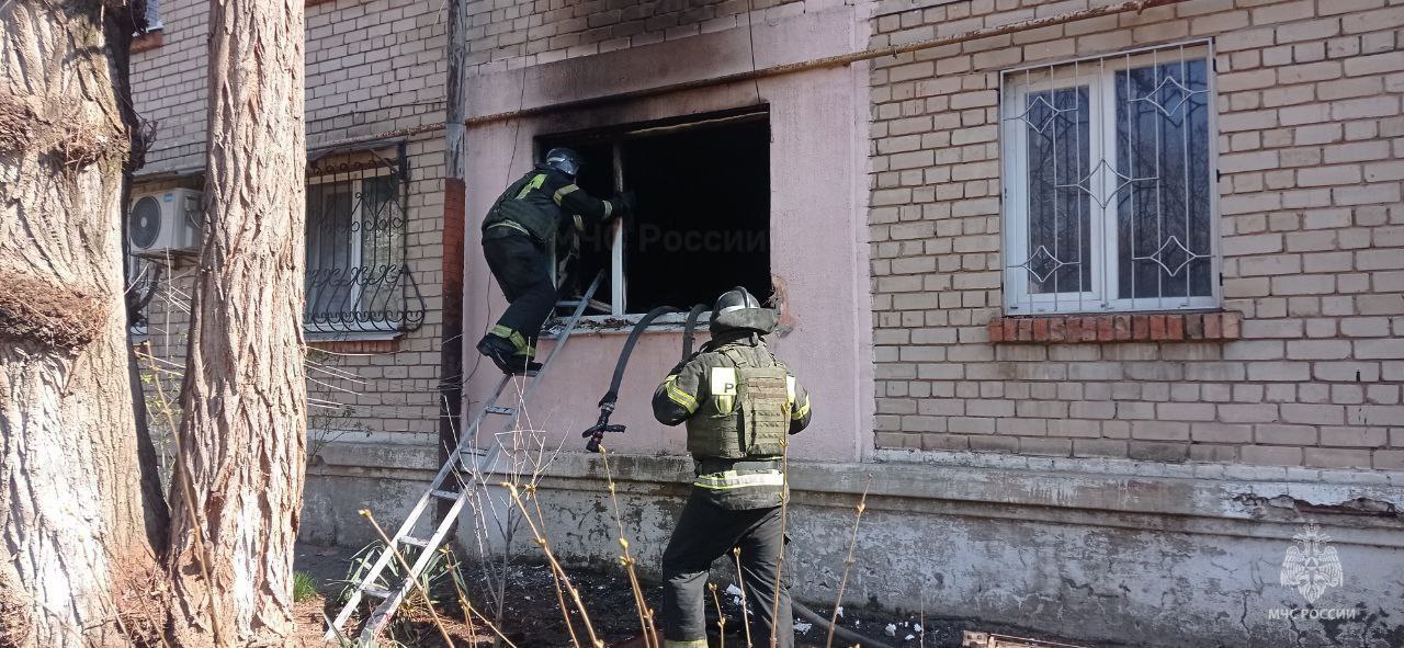  За минувшие сутки в Херсонской области ликвидировано 13 пожаров В Серогозах горела хозпостройка на площади пять квадратных метров. В Новой Каховке горел квартира на площади 12 квадратных метров — пострадала 85-летняя женщина. В Новотроицком горел полигон площадью 100 квадратных метров. Огонь ликвидировали сотрудники региональной МЧС. Кроме того, помощь населению оказывалась один раз — спасатели помогли вскрыть двери квартиры в Скадовске. Информация о попадании ВОП поступала пять раз.