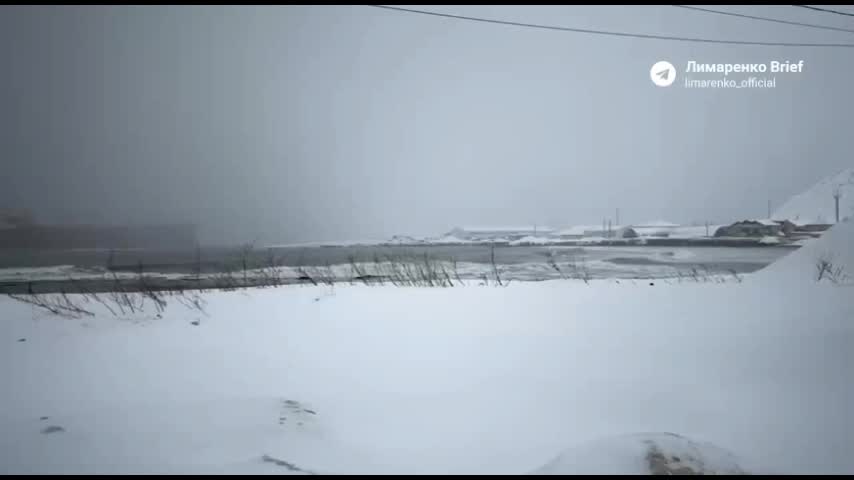 В Невельском районе введен режим повышенной готовности из-за севшего на мель судна