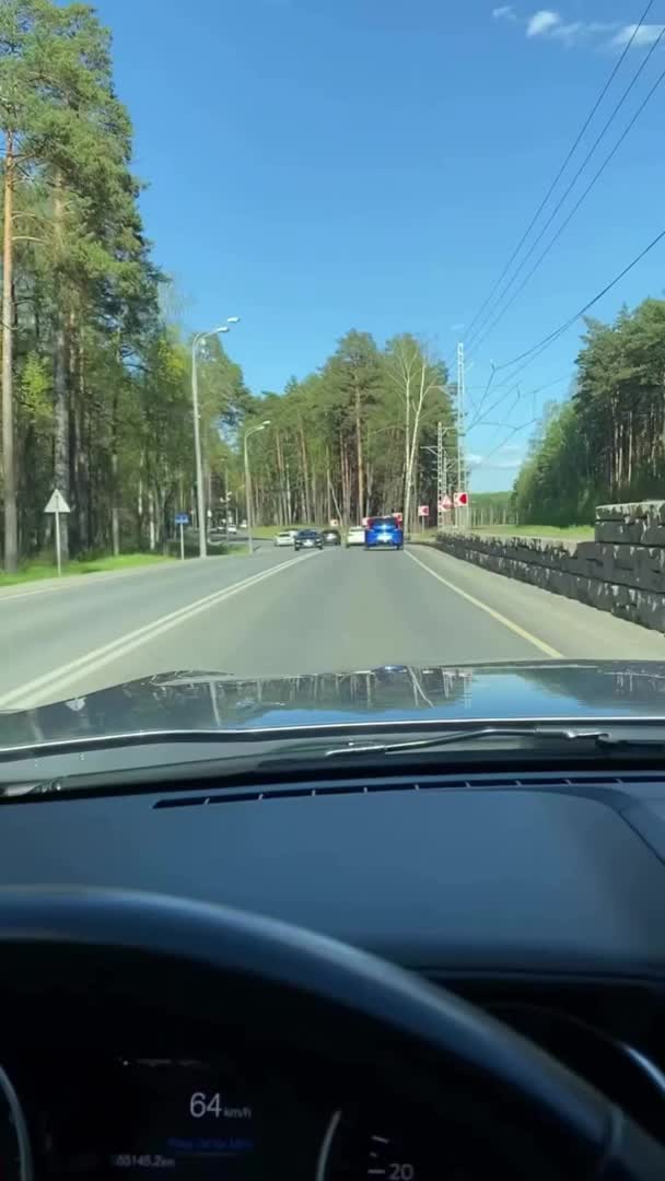 В России начались штрафы за неправильное использование полос движения