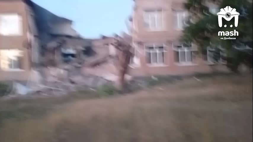Обрушение школы № 86 в Макеевке: здание функционировало с 1954 года