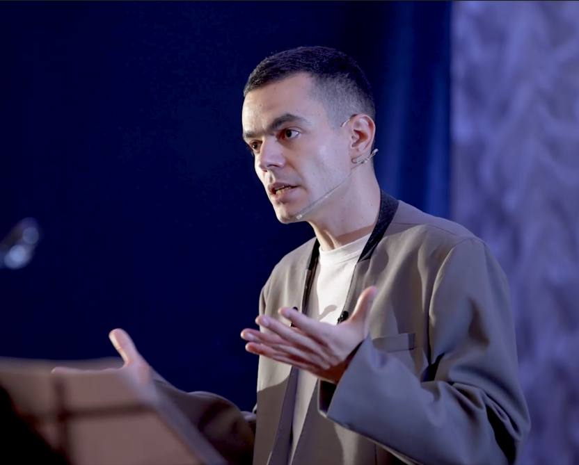 25 февраля в Казани выступит автор youtube канала Файб преподаватель Высшей школы экономики и медиаменеджер Александр Файб Он прочтет лекцию Самое странное поколение о том как в зависимости от времени и условий формируются ценности и поведение у людей разных эпох Билеты стоят от 1000 рублей   inde io news avtor youtube kanala fajb prochtet v kazani lekcziyu samoe strannoe pokolenie