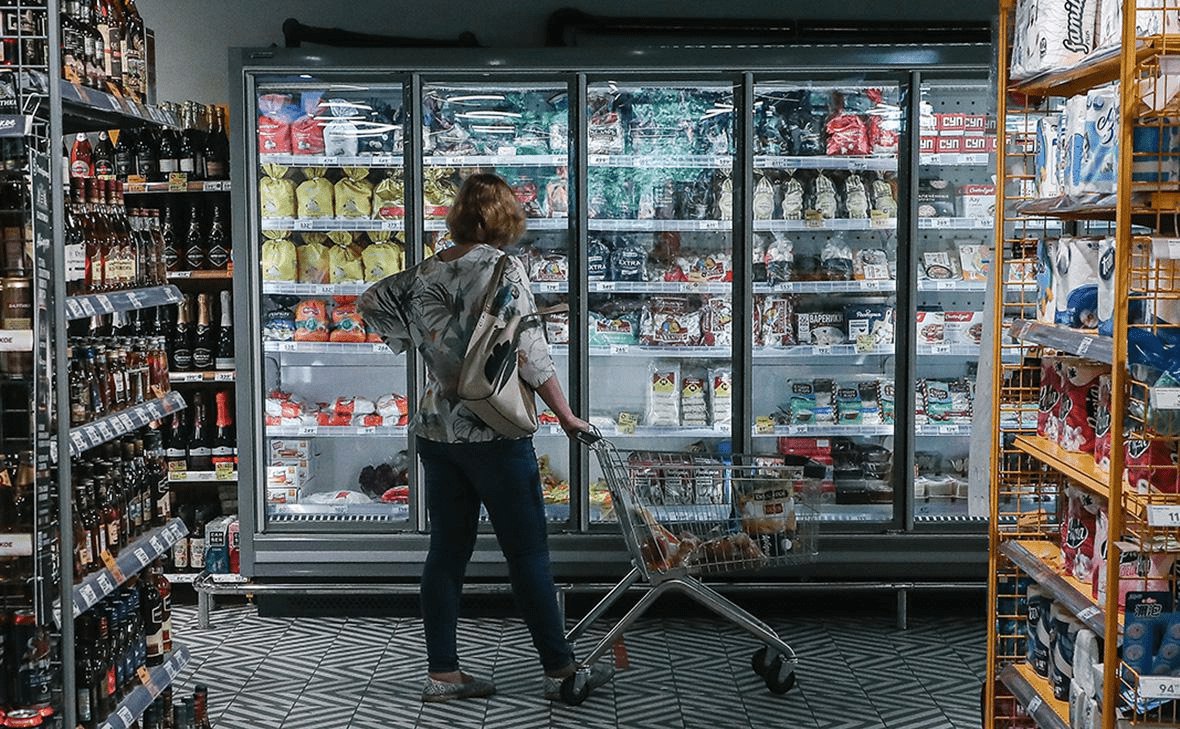 Новости вторника Оборот розничной торговли в России по итогам 2025 года вырастет на 7 5 и впервые превысит 60 трлн рублей подсчитали аналитики агентства Национальные кредитные рейтинги Котировки золота на спотовом рынке 22 декабря 2025 года обновили исторический максимум превысив отметку в 4 44 тысячи за унцию В 2026 году средняя стоимость ОСАГО вырастет на 5 8 ожидают страховщики vc ru money 2662507