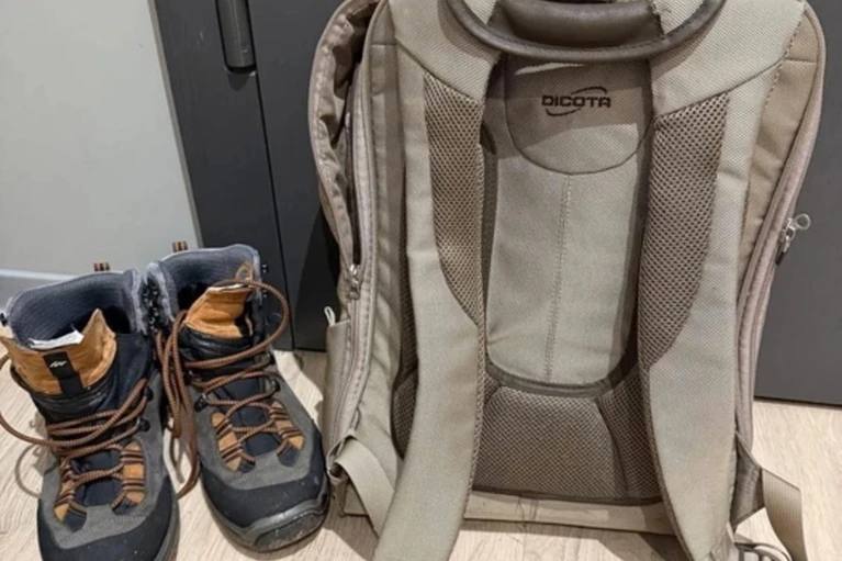 Петербургский бизнесмен Григорий Кунис уехал из России Григорий Кунис известный как сооснователь популярного сервиса доставки покинул Россию 18 декабря он сообщил об этом в своих соцсетях написав что находится в Вильнюсе Я не стал искушать судьбу и покинул Россию Видимо навсегда Родина отпустила меня с небольшим рюкзачком написал Кунис Предприниматель уехал из страны после того как суд признал его виновным в финансировании экстремистской организации на основании банковских транзакций соцсети Читай нас в MAX Подпишись на Комсомольскую правду СПб