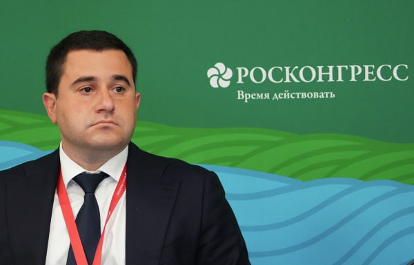 В Минстрое назвали препятствия для развития арендного жилья в России Это отсутствие инструмента для привлечения инвесторов и низкая доходность, считает замглавы ведомства Никита Стасишин. По его словам, увеличение доступности жилья, над которым работает министерство, включает развитие арендного жилья. Подпишись на «Говорит Москва»