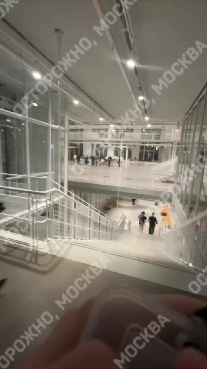 Эвакуация посетителей ГЭС 2 в Москве из-за сработавшей сигнализации