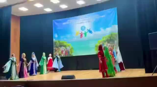 Ансамбли «Веснушки» и «Атаман» завоевали Гран-при на международных конкурсах
