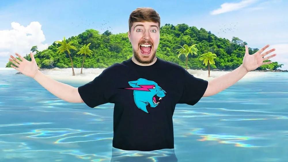 MrBeast позаботился о продолжении своего контента на случай своей смерти  Он записал как минимум 15 видеороликов, которые будут публиковаться его сотрудниками раз в месяц даже после его смерти. Первое из этих видео будет озаглавлено «Моё последнее видео».  Благодаря этому его преданные зрители смогут наслаждаться качественным контентом еще полтора года, даже если с блогером что-то случится  КК