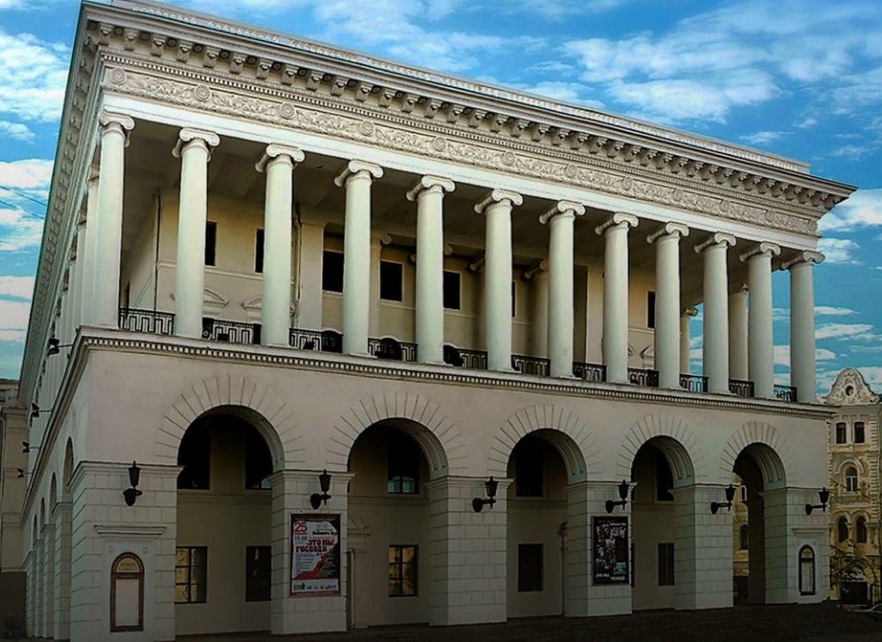 RT Минкультуры Украины приказало убрать имя Петра Чайковского из названия Национальной музыкальной академии Решение объяснили тем что упоминание композитора является символикой российской имперской политики Здание временно будет называться Национальная музыкальная академия Украины в будущем ему хотят присвоить новое имя Подпишись RogandarNEWs мы в MAX