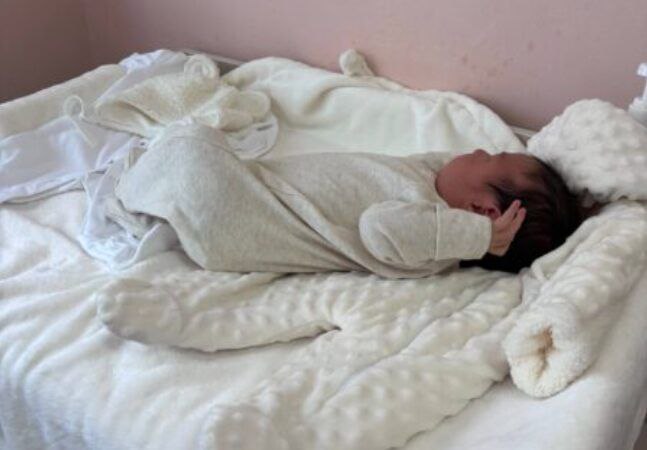 Малыш богатырь весом более 5 килограммов В столичной больнице имени Георге Палади зафиксирован редкий случай 35 летняя женщина родила мальчика весом 5 кг 20 г Несмотря на внушительные параметры макросомию роды прошли естественным путем и в срок Сейчас мама и новорожденный чувствуют себя хорошо и готовятся к выписке Пусть этот маленький великан растет крепким и здоровым принося своим родителям в пять раз больше счастья и поводов для улыбок Подпишись на Нетипичную Молдову