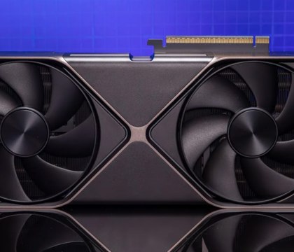NVIDIA снизит количество ядер у RTX 5090D на 35 %, а RTX 5080 SUPER выйдет в конце 2025 года — Wccftech NVIDIA готовит к релизу еще несколько видеокарт линейки GeForce RTX 5000. Об этом сообщает портал Wccftech со ссылкой на инсайдерскую информацию с форума Baidu. Согласно их данным, производитель вовсю работает над урезанной версией игровой видеокарты GeForce RTX 5090D, которая не будет попадать под санкционные ограничения США. Читать далее
