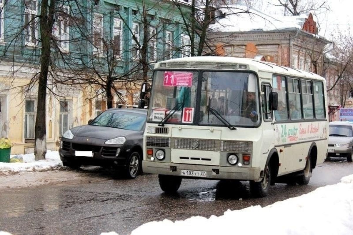 В ночь на Рождество кинешемцев после богослужения развезут по домам на общественном транспорте     Общественный транспорт будет ходить по трем направлениям: площадь Революции – фабрика № 2, площадь Революции – «Электроконтакт» – ДХЗ и площадь Революции – АЗЛК – улица Щорса.  ↗  Прислать новость   Подписаться