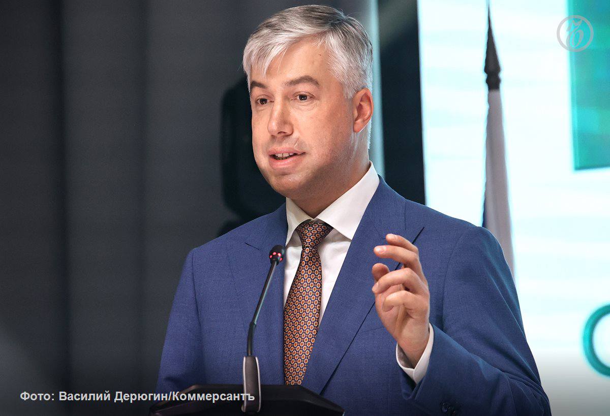 В отношении экс главы администрации Ростова на Дону Алексея Логвиненко возбуждено второе уголовное дело по подозрению в получении взятки в особо крупном размере ч 6 ст 290 УК РФ стало известно Ъ Ростов По данным источника представитель коммерческой фирмы через сотрудников муниципалитета передал господину Логвиненко 13 млн руб На полученные деньги экс чиновник приобрел недвижимость Ъузнал