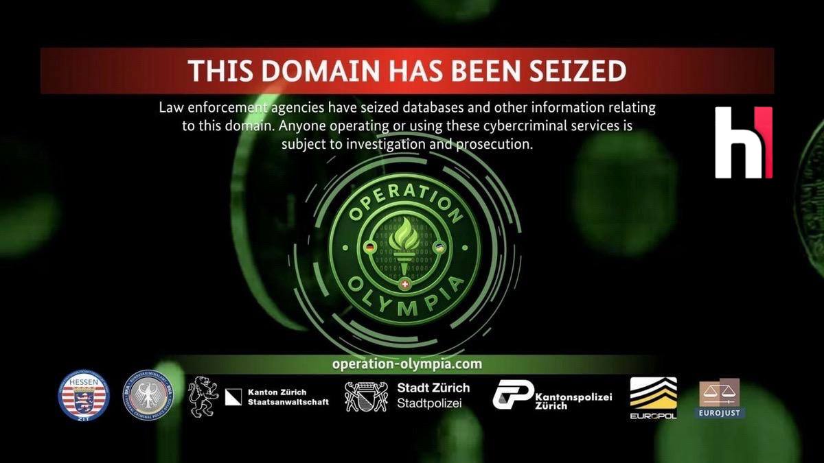 Полиция закрыла сервис Cryptomixer Изъято 29 млн долларов в криптовалюте Правоохранители Швейцарии и Германии сообщили о ликвидации крупного миксер сервиса Cryptomixer который работал с 2016 года и помогал преступникам отмывать средства полученные незаконном путем   По данным Европола за эти года через сервис прошло более 1 3 млрд евро в биткоинах около 1 5 млрд долларов США Операция под кодовым названием Олимпия прошла в конце ноября в Цюрихе в ходе рейдов которые правоохранители при поддержке Европола и Евроюста Изъяли 3 сервера содержащие более 12 ТБ данных Закрыли домены в обычном интернете и в сети Tor Конфисковали биткоины на сумму 24 млн евро порядка 29 млн долларов США Cryptomixer представлял собой гибридный миксер сервис работавший одновременно в открытом интернете и в даркнете Он способствовал сокрытию преступных средств для группировок занимающихся вымогательством теневых форумов и маркетплейсов даркнета ПО сервиса блокировало отслеживание средств в блокчейне поэтому платформой предпочитали пользоваться киберпреступники стремящиеся отмыть полученные незаконным путем доходы от различных видов преступной деятельности включая незаконный оборот наркотиков торговлю оружием вымогательские атаки и мошенничество с платежными картами сообщают представители Европола Этичный хакер